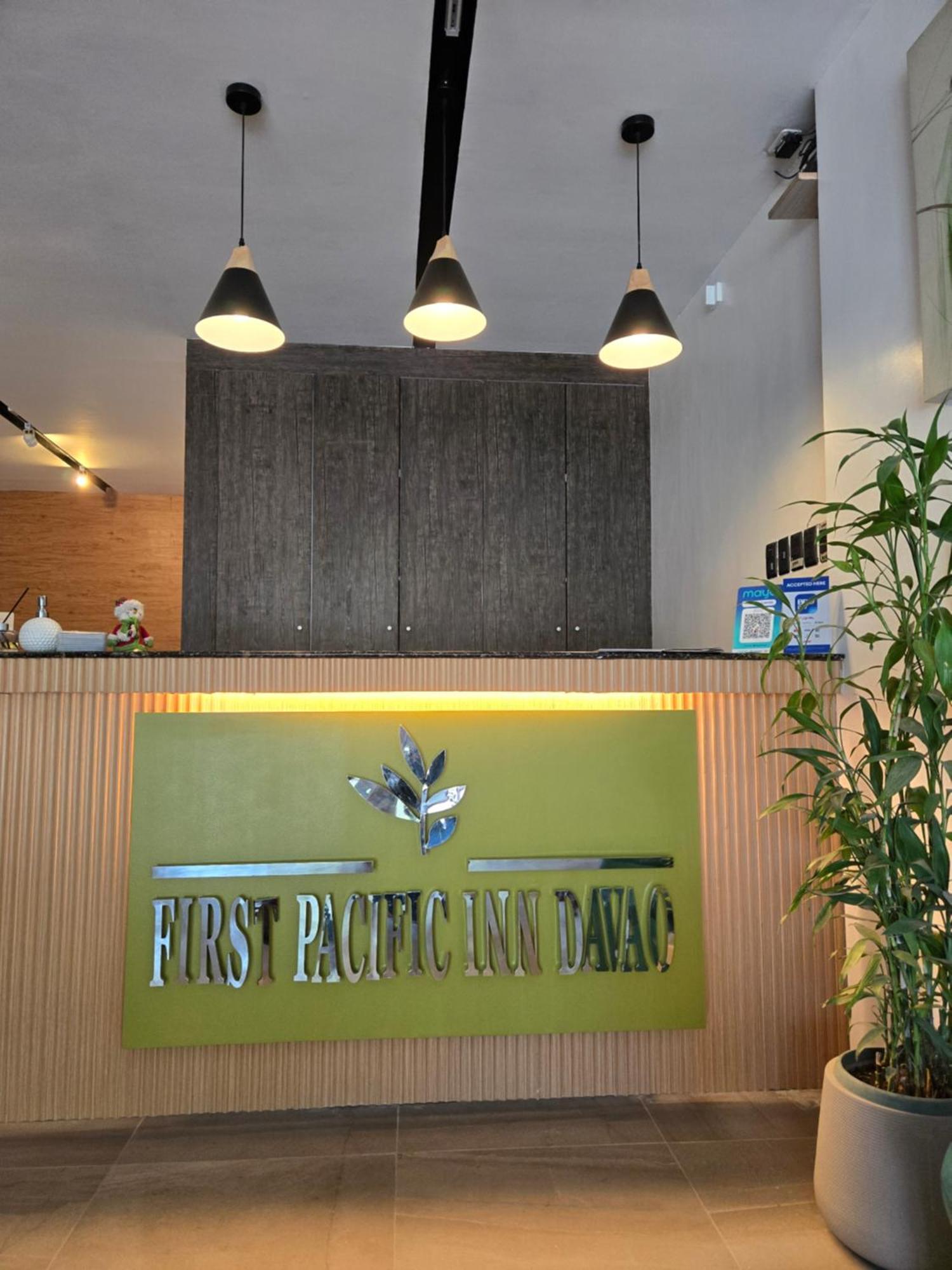 First Pacific Inn Davao City Esterno foto