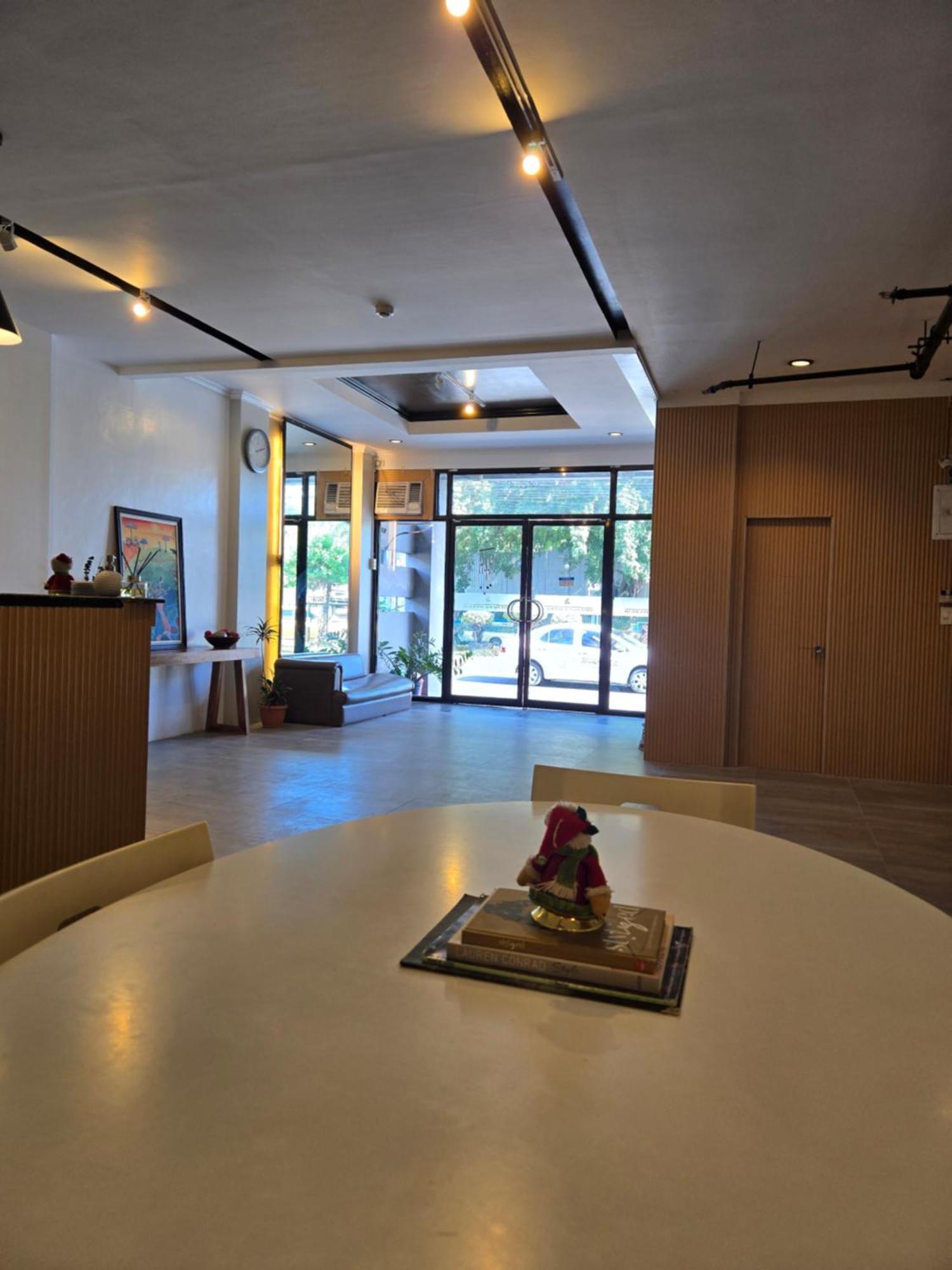 First Pacific Inn Davao City Esterno foto