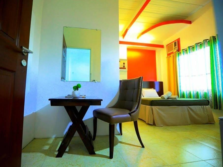 First Pacific Inn Davao City Esterno foto