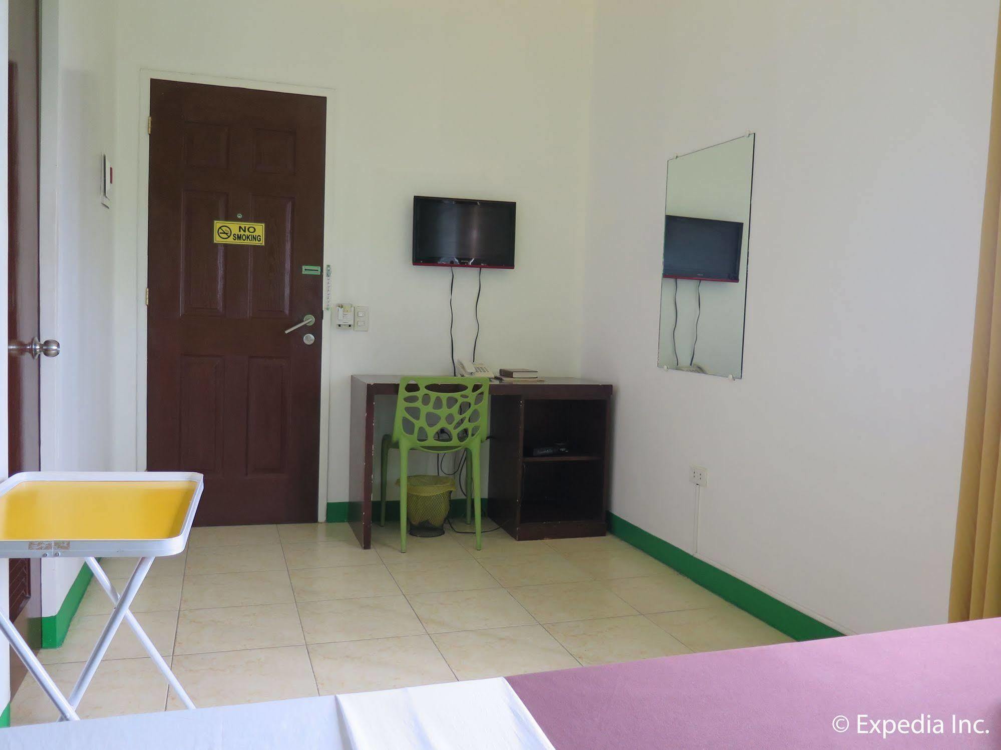 First Pacific Inn Davao City Esterno foto